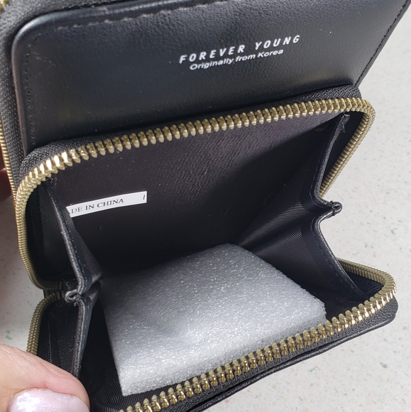 Forever Young Black Vegan Leather 3 Compartment Crossbody Cell Phone Wallet - Picture 9 of 13